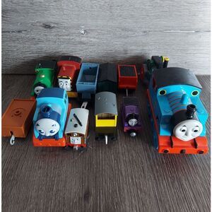 Thomas & Friends Trains Lot
